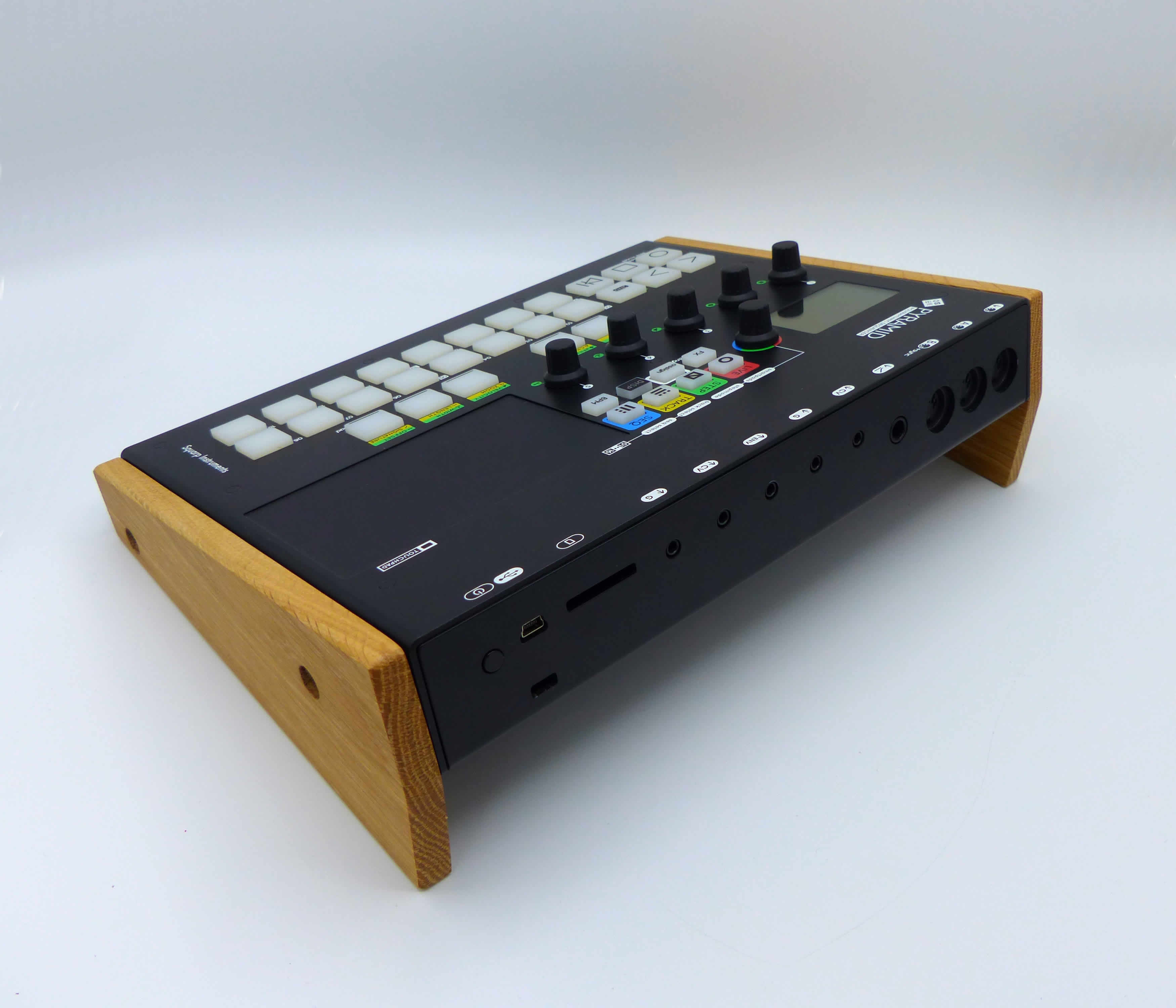 Pyramid mk2 Sequencer by Squarp [REVIEW] — Pro Audio Files